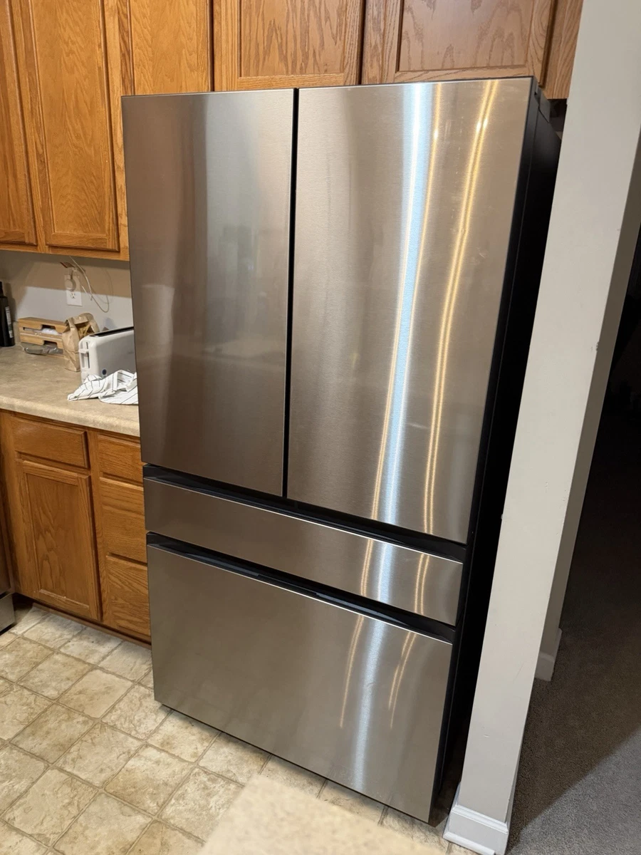 Samsung RF23BB860012 Refrigerator